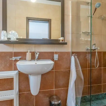 Trubadur - Adults Only Guest house